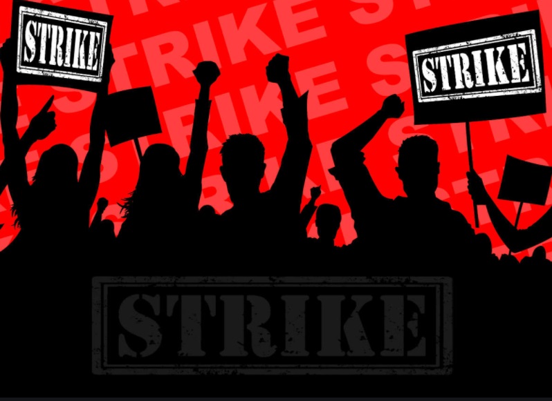 nauczyciele strajkują co ze szkołami